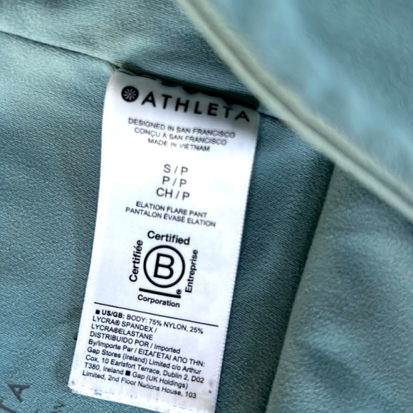 Athleta ELATION HIGH RISE FLARE PANT size small in Light Green - Picture 6 of 12